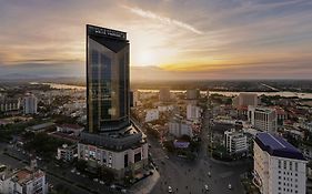 Meliá Vinpearl Hue